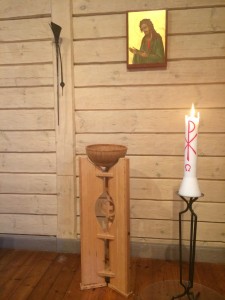 Kristus i ikon, påskljus och dopfunt, Undersviks stiftsgård