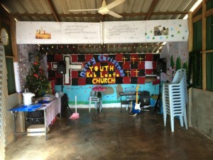 Interiör i den lokala kyrkan. 