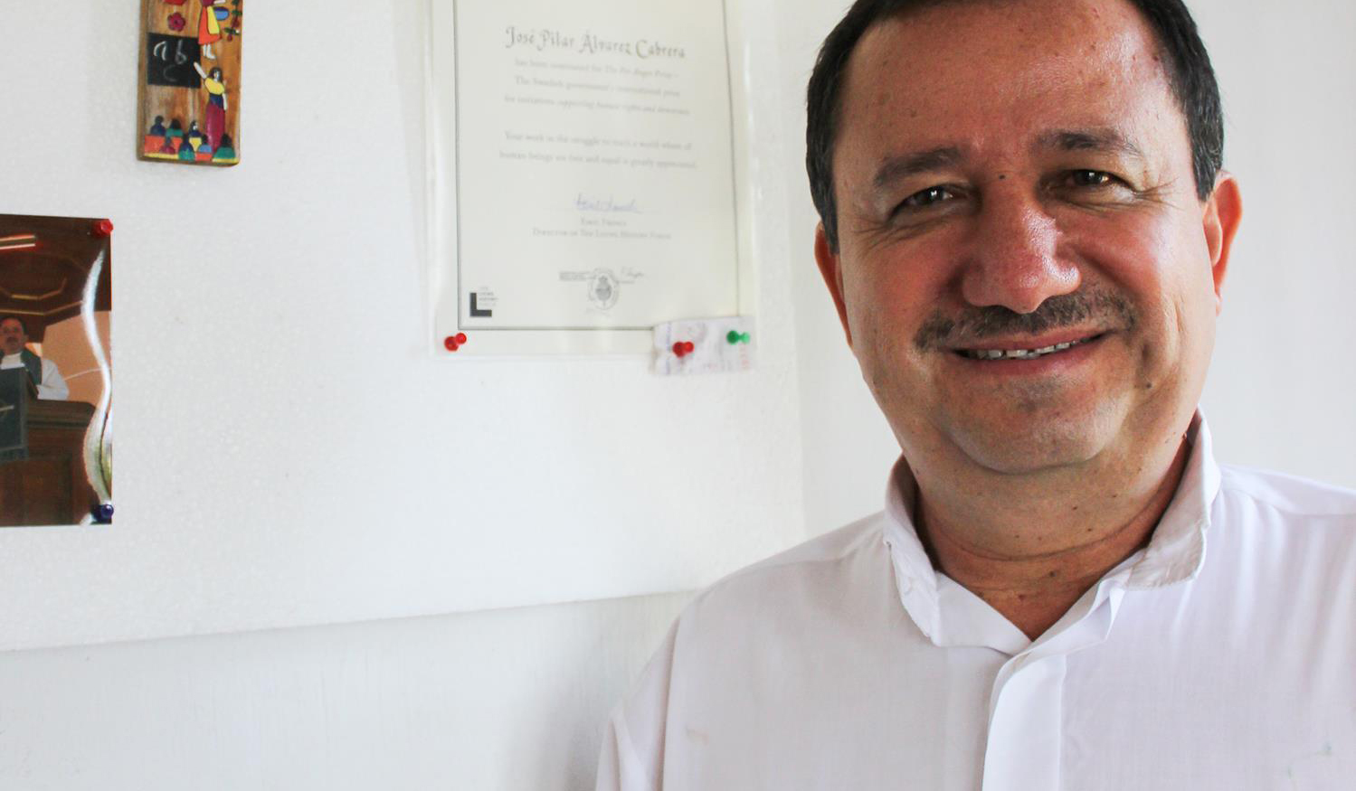 Dödshotad partner prisas för människorättskamp