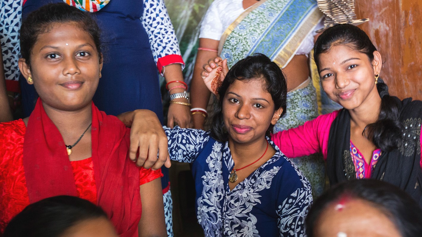 Unga kvinnor extra utsatta i coronadrabbat Indien