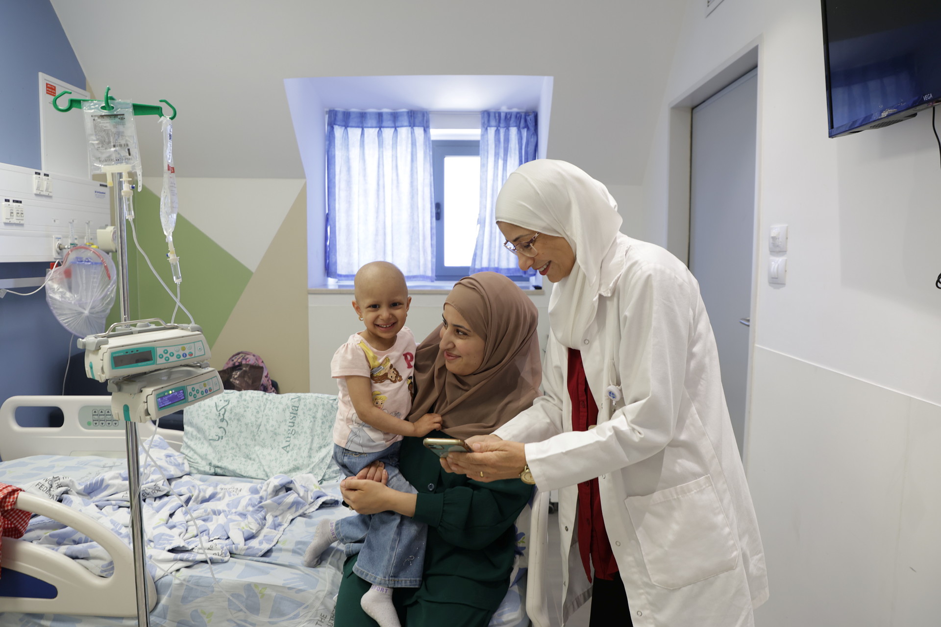 Ett liv i taget – cancervård för barn i Palestina  