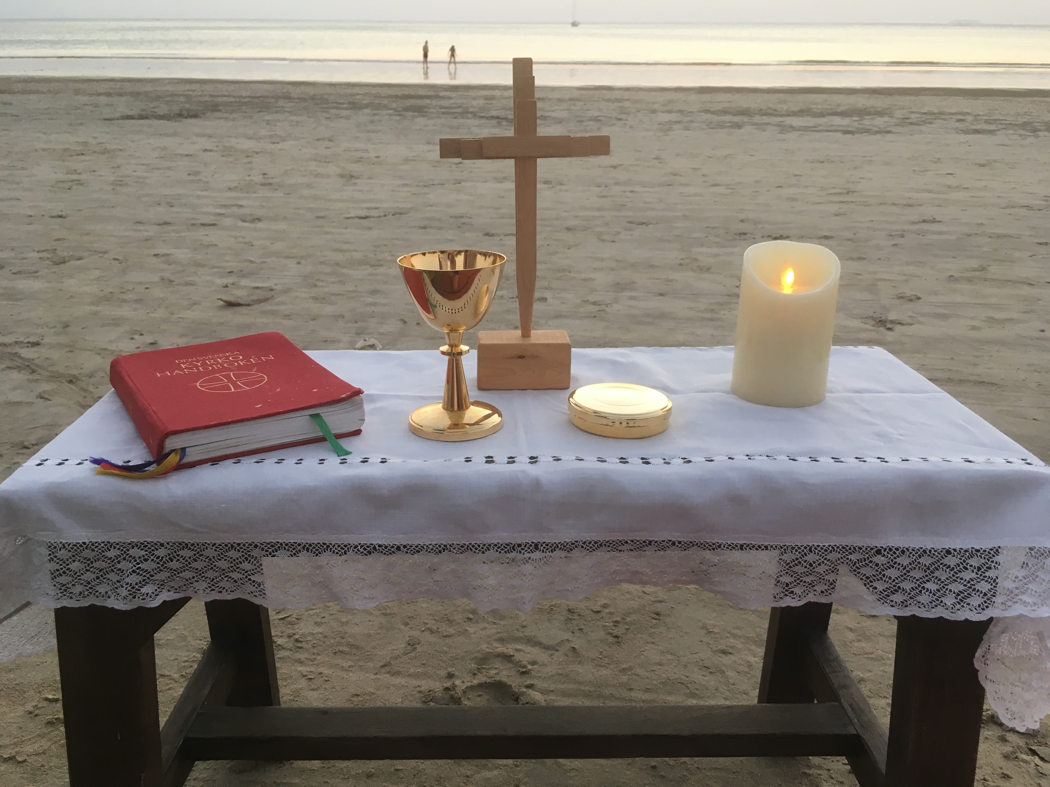 Största skillnaden mellan att jobba i SKUT och hemma del 3, Basic kristendom