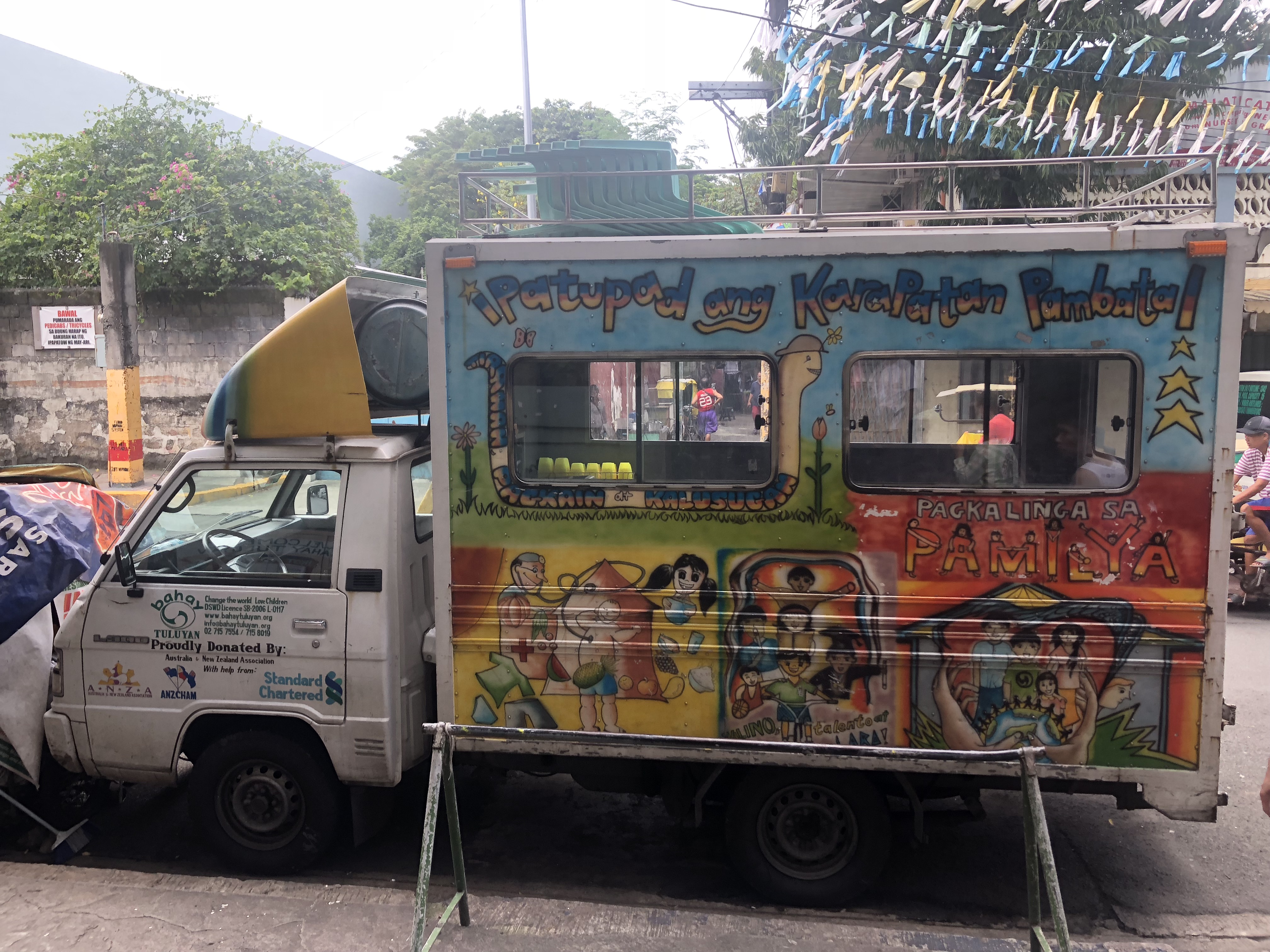 Besök på Bahay Tuluyan i Filippinerna!