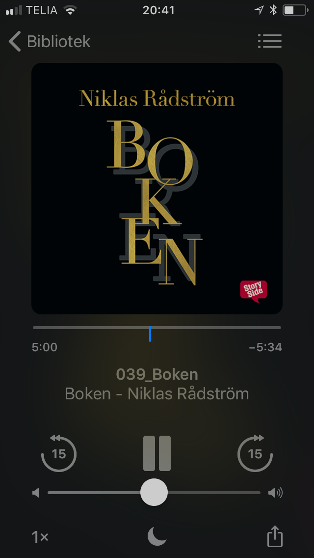 En präst läser ”Boken” av Niklas Rådström