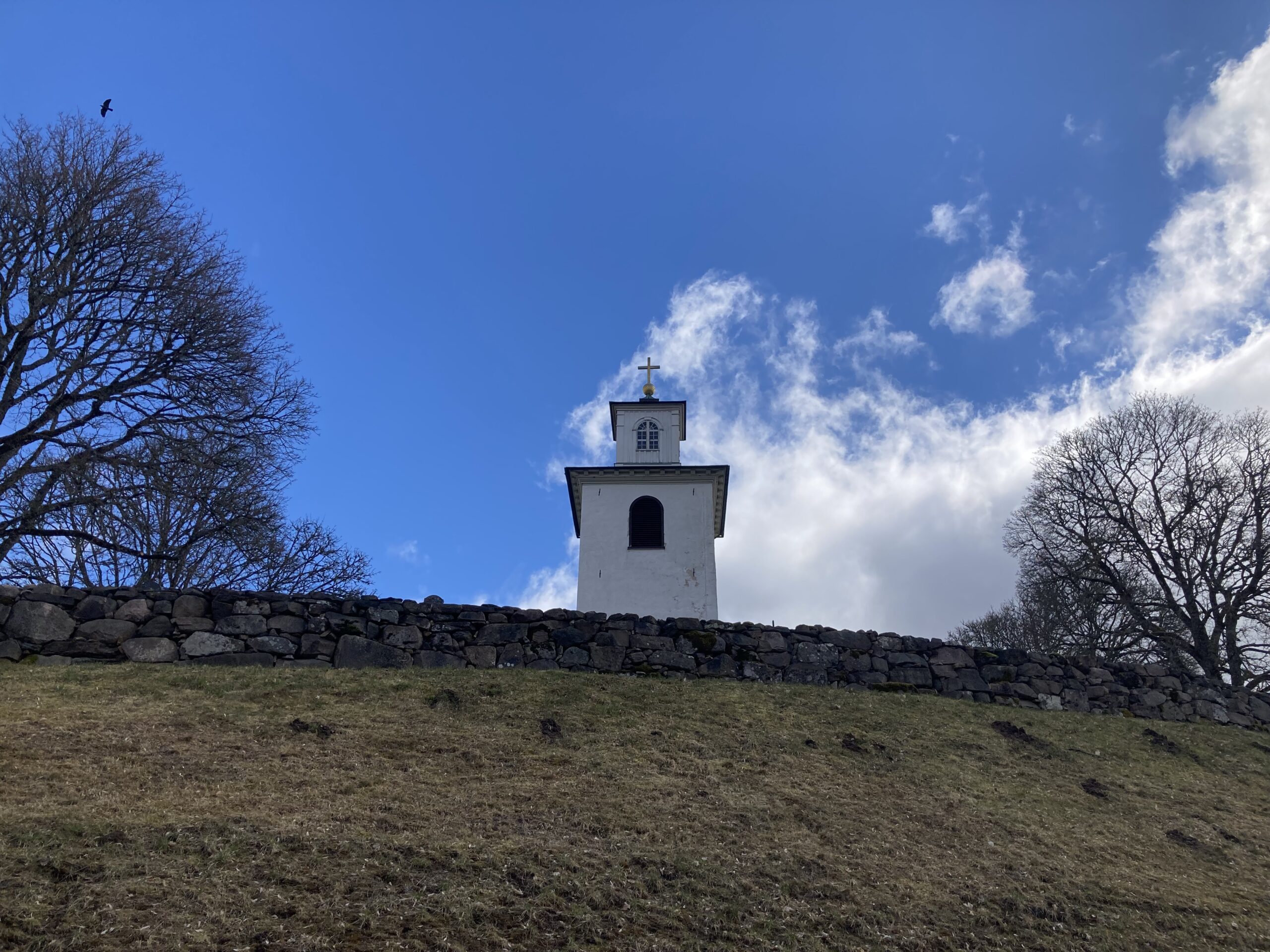 Liareds kyrka i bild